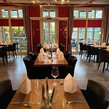 Bentheimer Hof מלון 3*